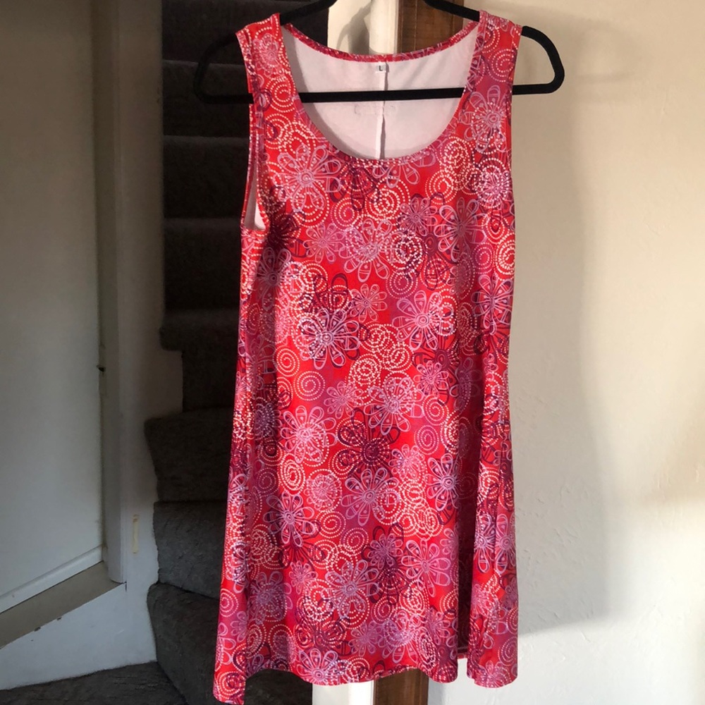 LIKE NEW CONDITION! Retired Style (Dalia 2014) Original Scoop NUUMUU SIZE L